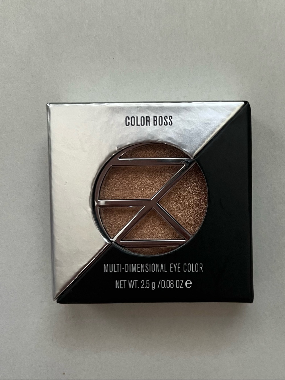 Il Makiage Color Boss Eyeshadow Eyes on the Prize Metallic Gold Shimmery Bronze